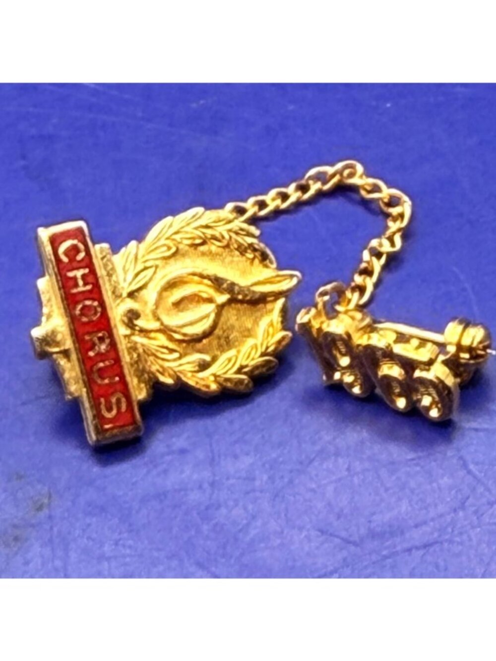 Vintage 1965 Chorus Choir Music Pin Linked Year Dangle Gold Tone Lapel Tie Tack